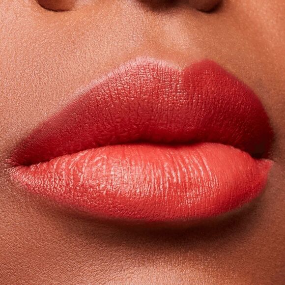 MAC Velvet Blur Slim Stick Lipstick in Sweet Cinnamon (Mid tone peachy nude) - Picture 6 of 17